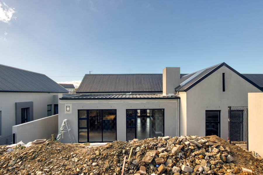 3 Bedroom Property for Sale in Aan de Wijnlanden Western Cape